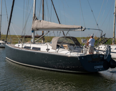 Hanse 400